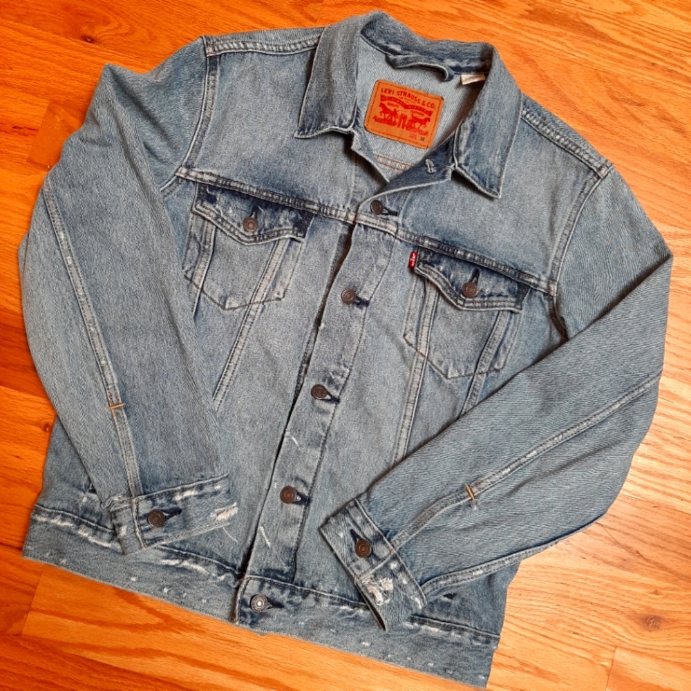 Levi's Denim Trucker Jacket. Men's Medium